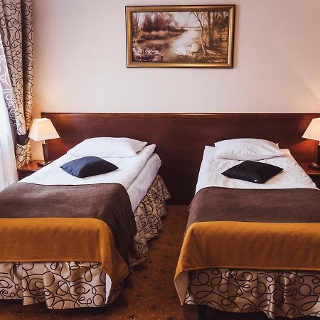 Hotel Osjann Biała Podlaska Exteriör bild